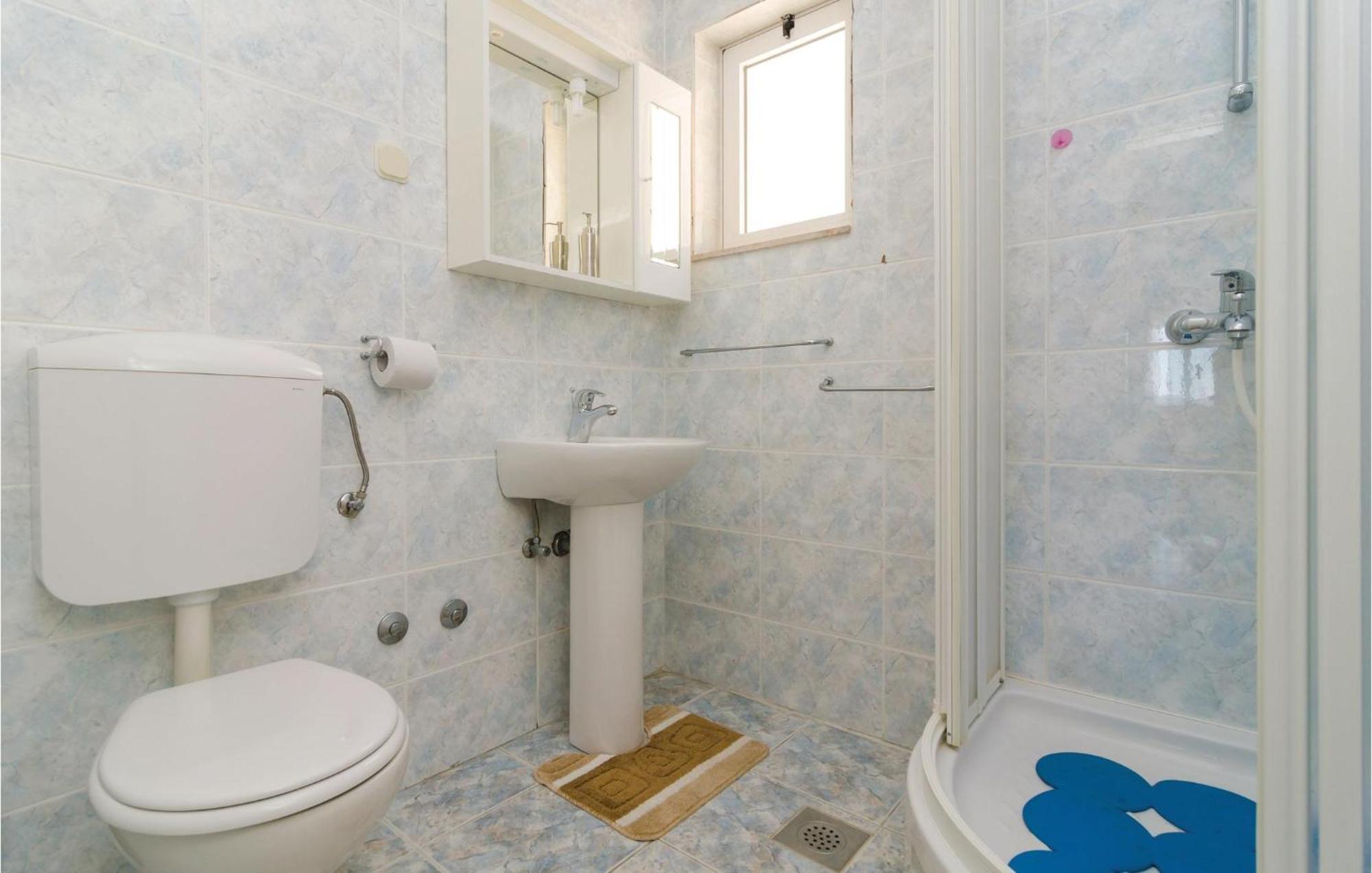 Awesome Apartment In Duba With Wifi Exteriér fotografie
